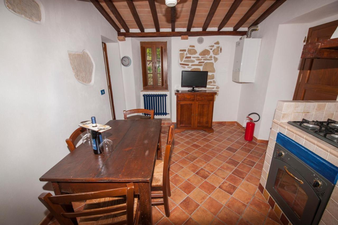 Il Borgo Del Lupo Villa Sarteano Exterior photo