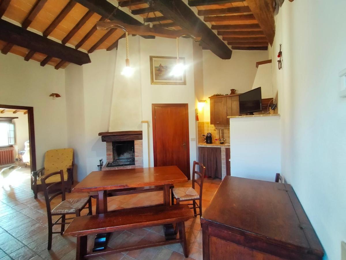 Il Borgo Del Lupo Villa Sarteano Exterior photo